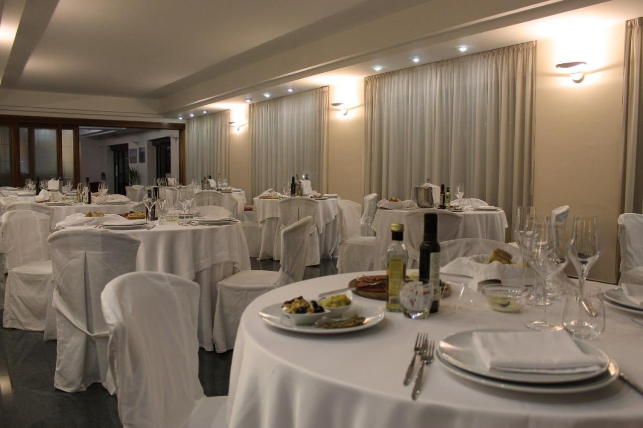 Hotel Solaris Казальбордино Экстерьер фото